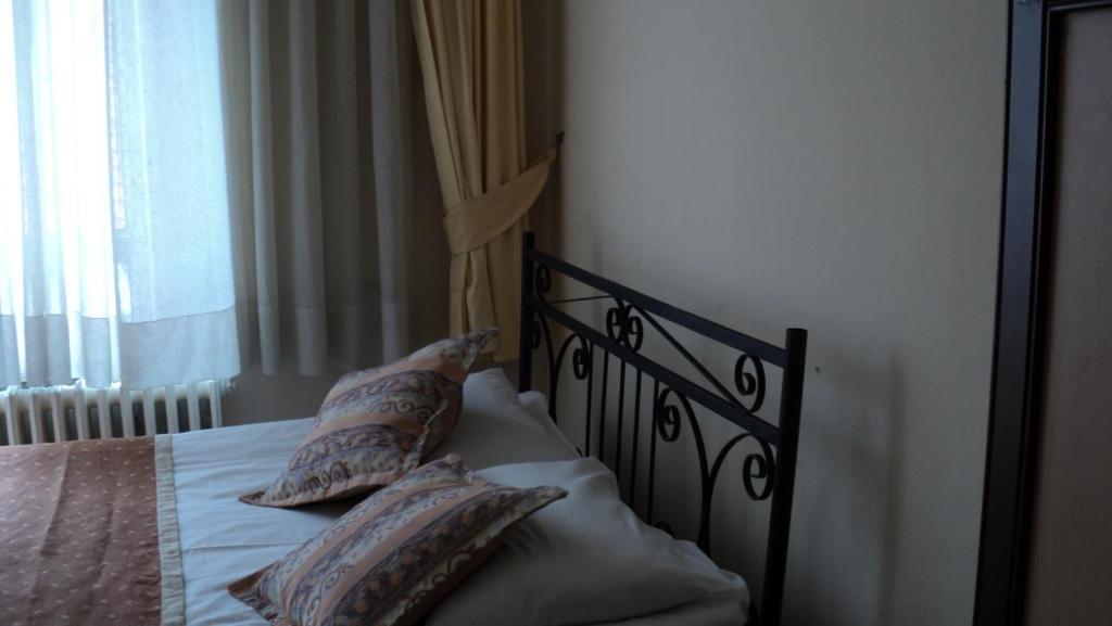 Yavuz Hotel Ankara Habitación foto